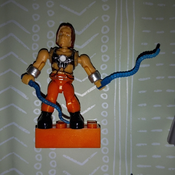 DC Mini Figures- Mighty Minis & Mega Bloks - Picture 3 of 6